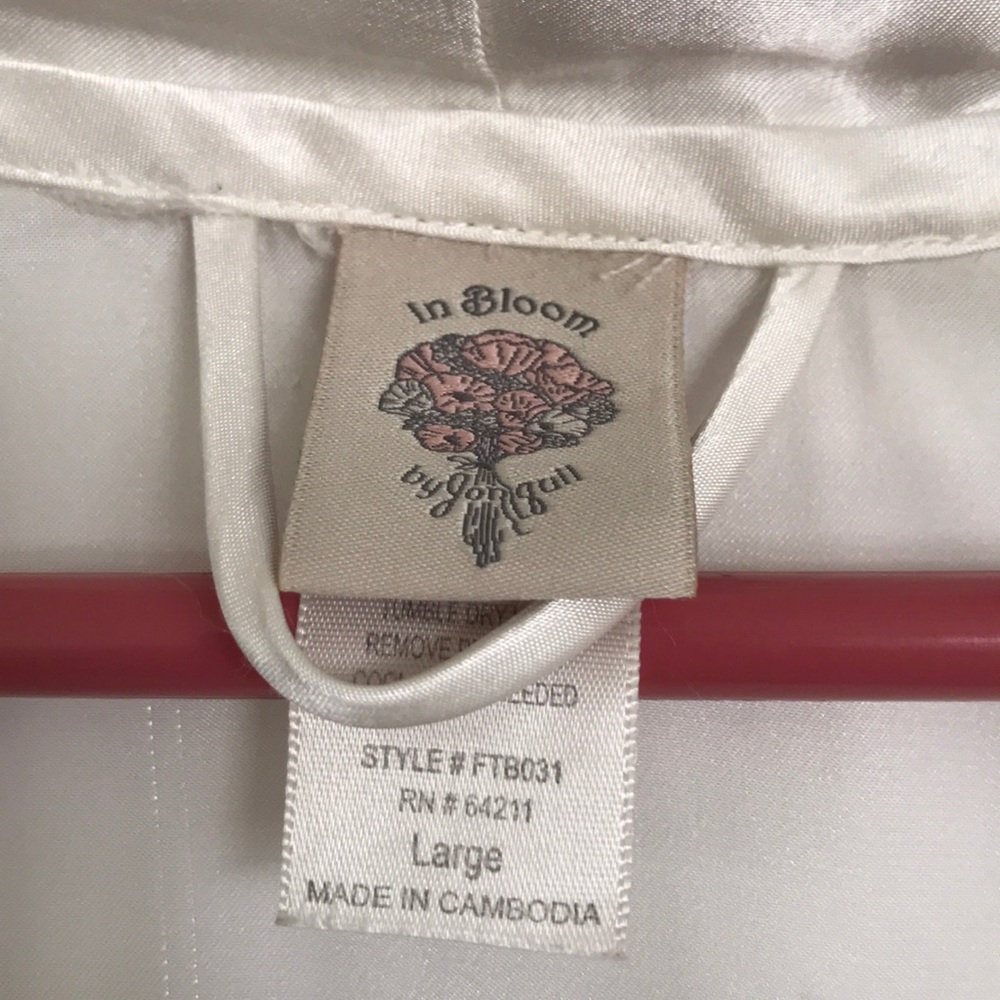 “The Bride” Robe - Picture 4 of 4